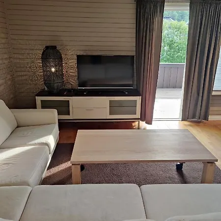 Markveien10 - Koselig Og Sentrumsnaert Hus Pa Grim, Kristiansand
